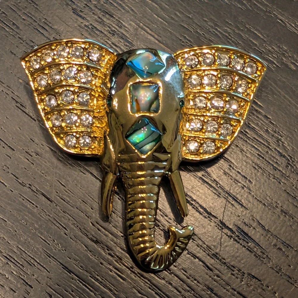 Gold Tone Elephant Head Brooch Rhinestone Abalone Shell Inlay Safari Pin - Picture 1 of 12